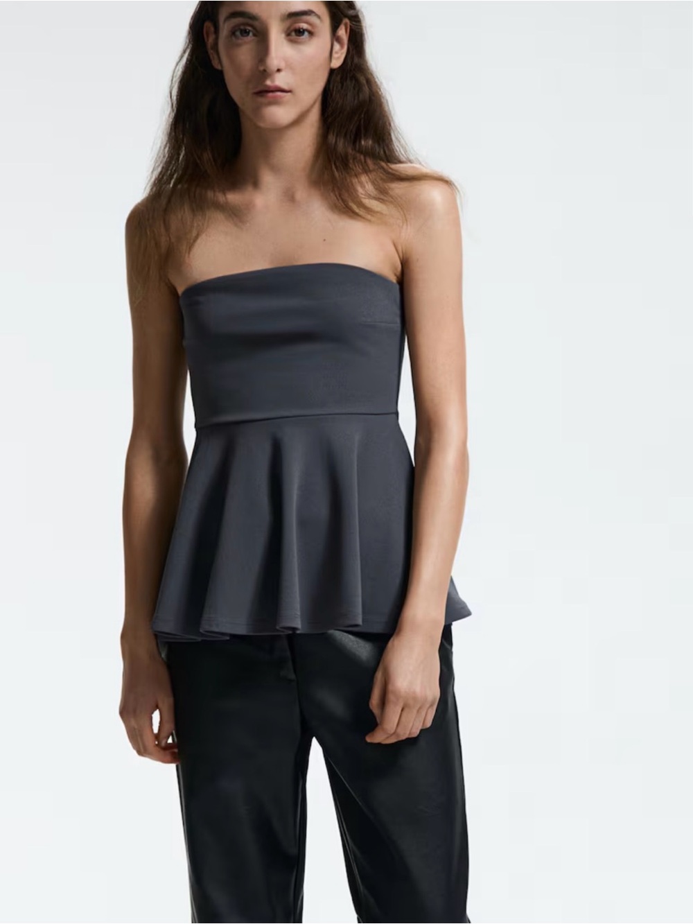 H&M Strapless Peplum Camisole in Charcoal